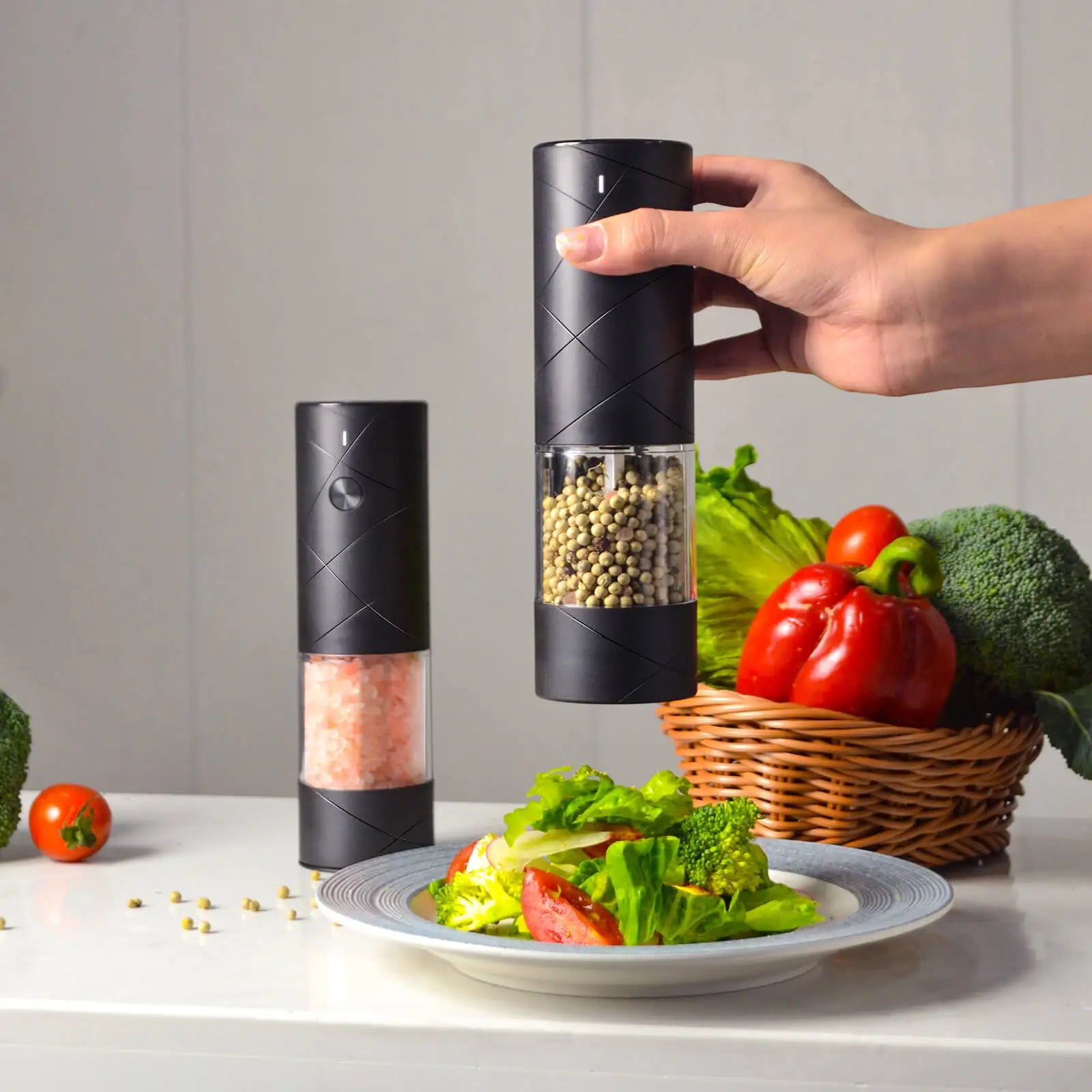 Kitchen electric grinder